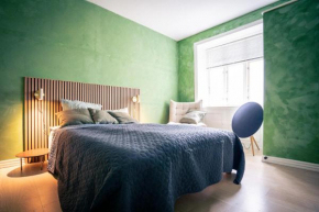 Spacious Green Apartment With Amazing Loft
